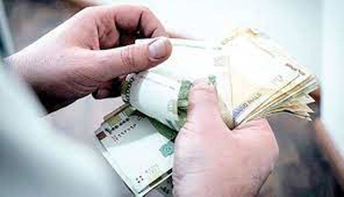 دولت در خصوص افزایش حقوق برخی کارمندان دوباره عقب نشست
