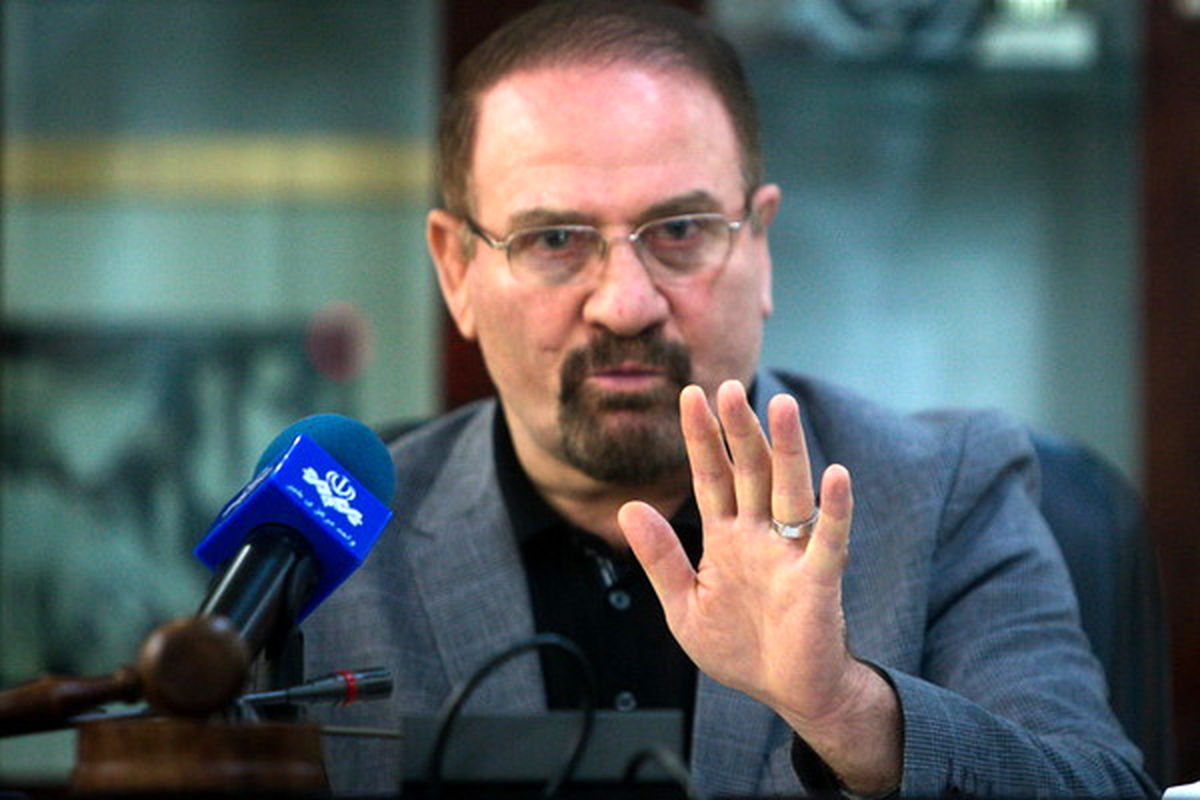 آقای نماینده، همین «عوام» شما را به مجلس فرستادند!