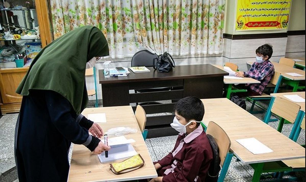 اولویت تأمین سلامت دانش‌آموزان و معلمان بر فعالیت‌های آموزشی