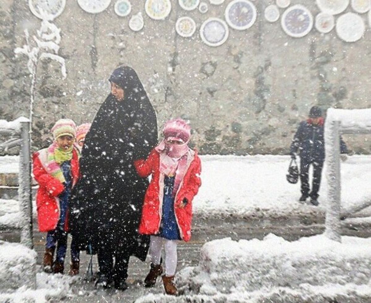 بی‌برنامگی در اطلاع‌رسانی تعطیلی‌ها ادامه دارد؛ تعطیلی مدارس رباط کریم و پرند لغو شد