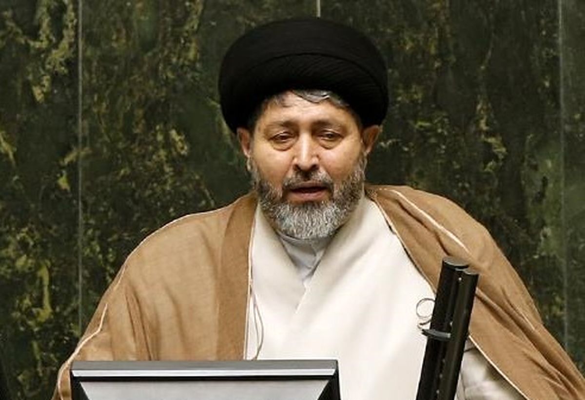 نماینده مجلس: دانش‌آموزان بیش از ۱۰ مدرسه در اردبیل دچار مسمومیت و بیوتروریسم شده‌اند