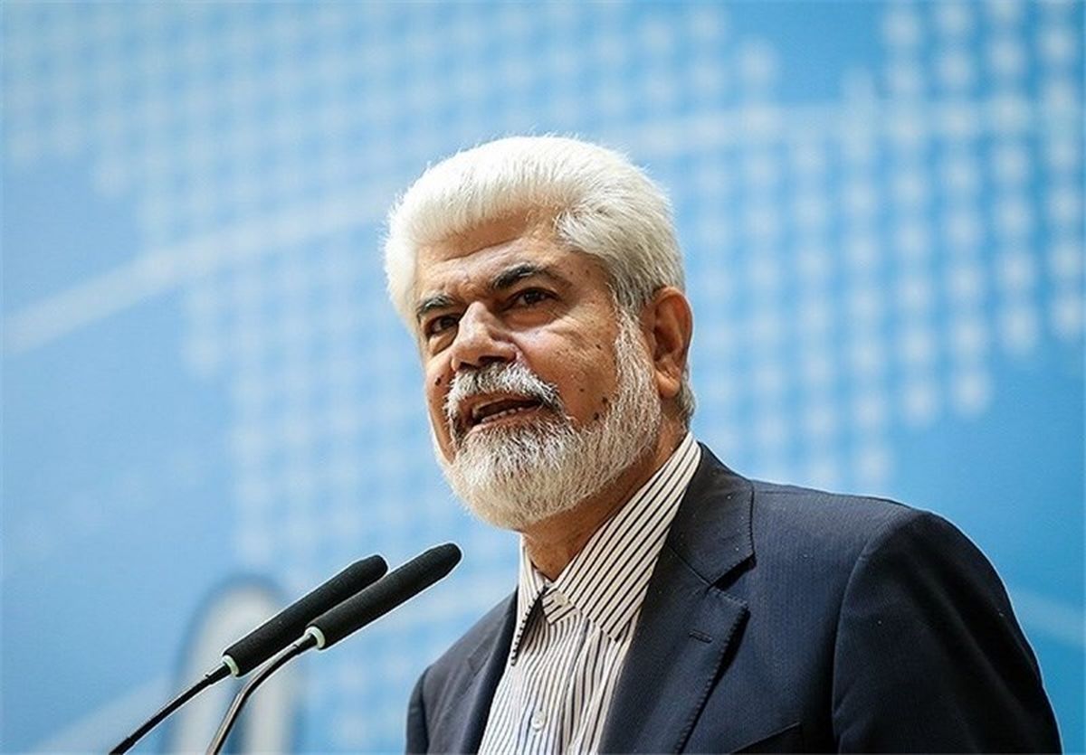 رئیس کمیسیون بهداشت: سال آینده در حوزه تجهیزات دارویی با مشکل روبه‌رو می‌شویم