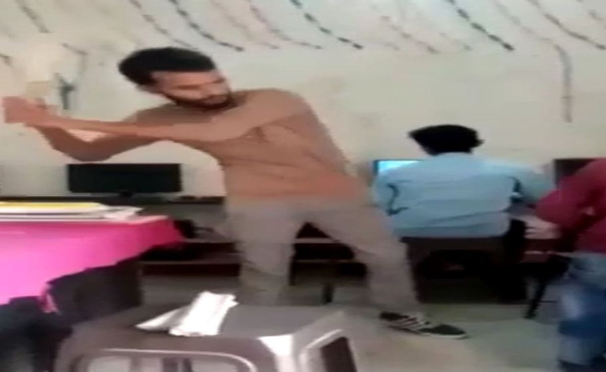 اصل ماجرای ویدیوی کتک‌خوردن پسر بچه از معلم چه بود