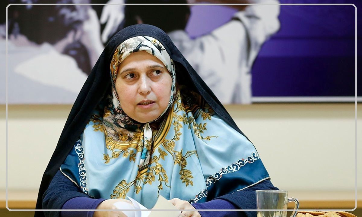 پروانه سلحشوری: می‌خواهند با گشت ارشاد فشار اقتصادی را به حاشیه ببرند