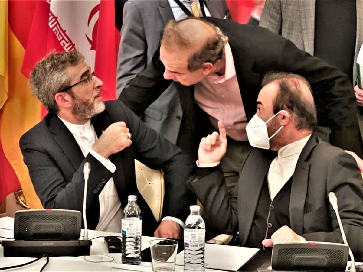 یک منبع آگاه ایرانی: انتظار می رود تا دو روز آینده پاسخ طرف مقابل را دریافت کنیم