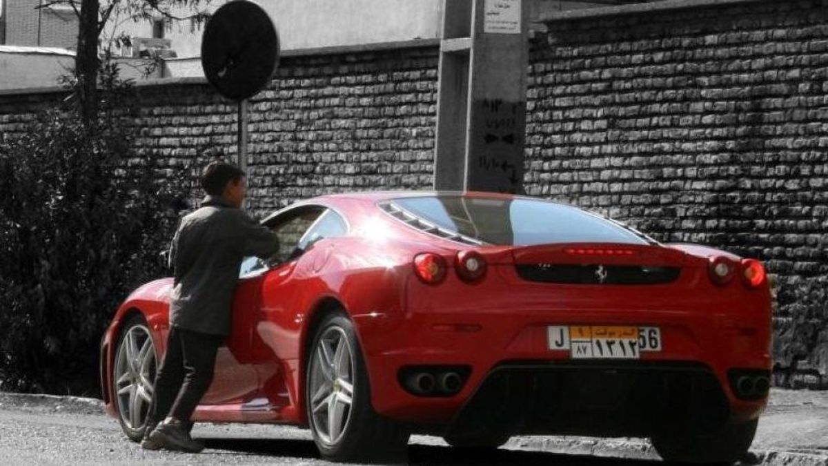 کسب رکورد بیشترین میلیاردر خاورمیانه همزمان با سه برابر شدن فقر مطلق