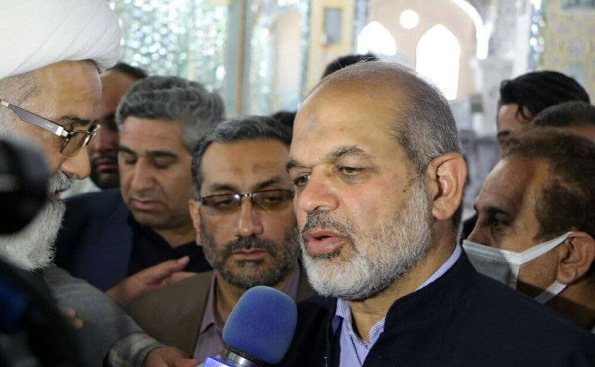 وزیر کشور: تداوم فعالیت مواکب و ناوگان حمل و نقل عمومی در مرزها تا ۲۸ صفر