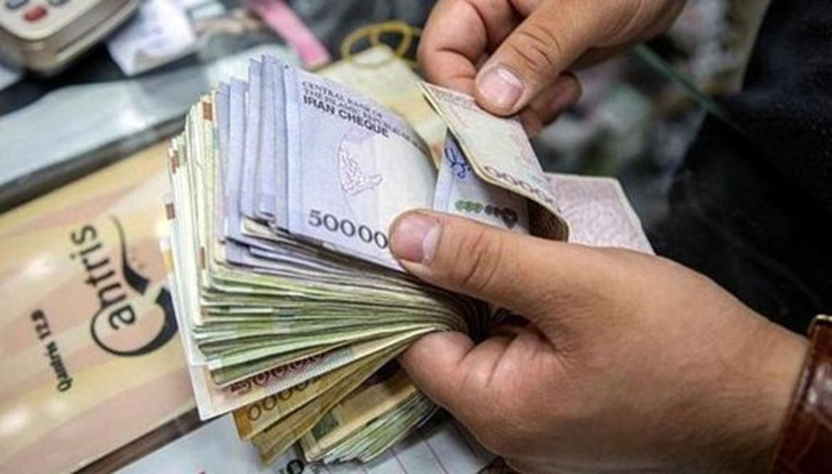 جزییات روند افزایش حقوق سال آینده کارمندان؛ فرمول همسان‌سازی حقوق کارمندان