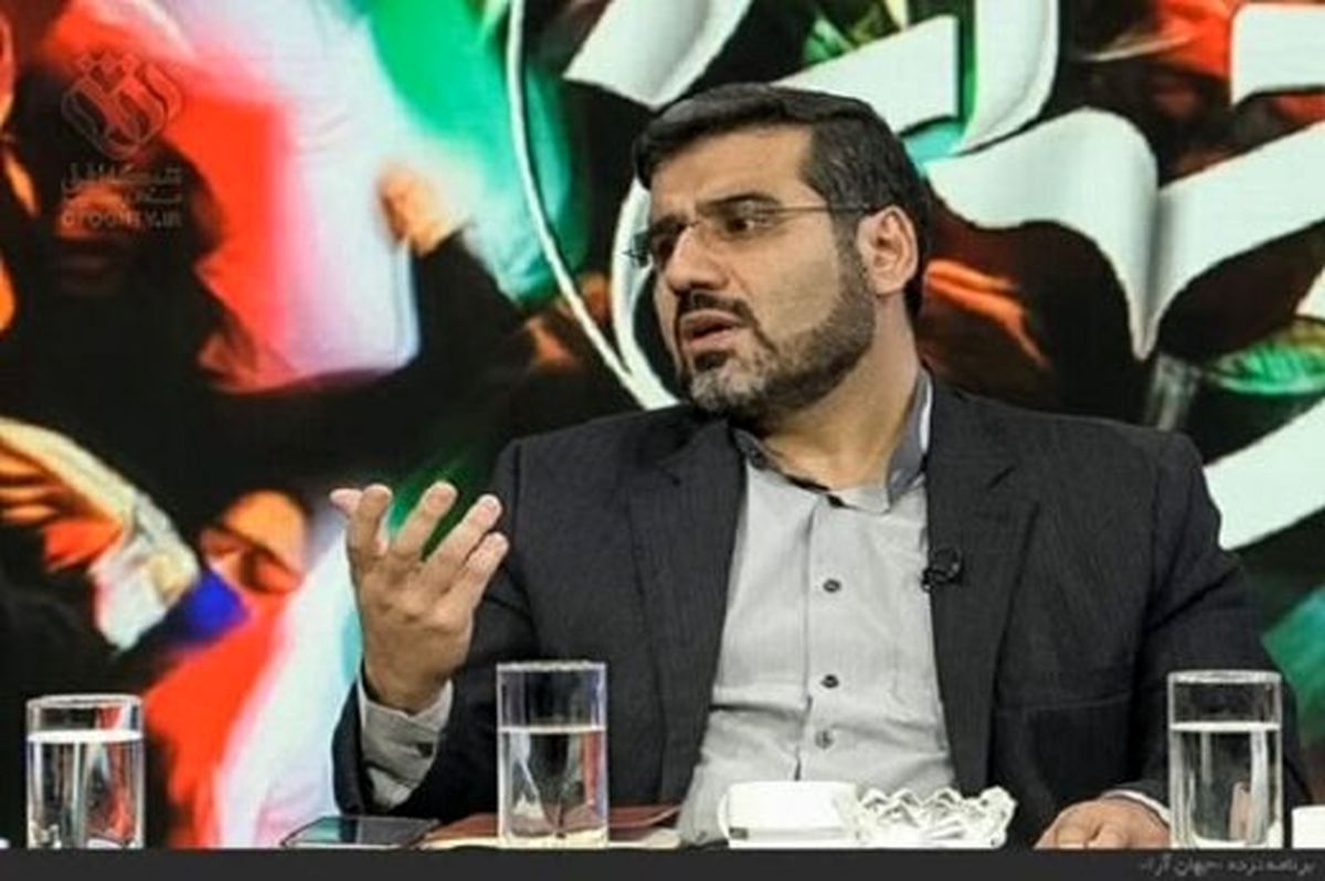 اظهارات وزیر ارشاد درباره خبرنگاران بازداشتی و هنرمندان ممنوع الخروج