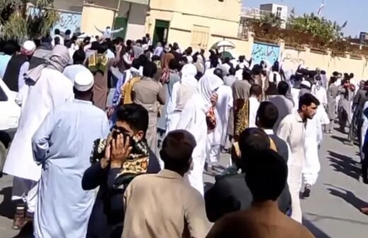 عباس عبدی: برچسب وهابی‌گری و تجزیه‌طلبی به مردم بلوچستان نمی‌چسبد