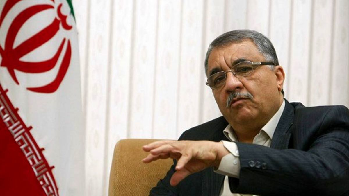 تا زمانی که مسائل خارجی حل نشود، نمی‌توانیم مسائل اقتصادی را حل کنیم