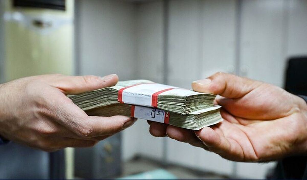 در ۱۱ماهه سال ۱۴۰۱ خانوارهای ایرانی ۶۱۰ هزار میلیارد تومان وام گرفته‌اند