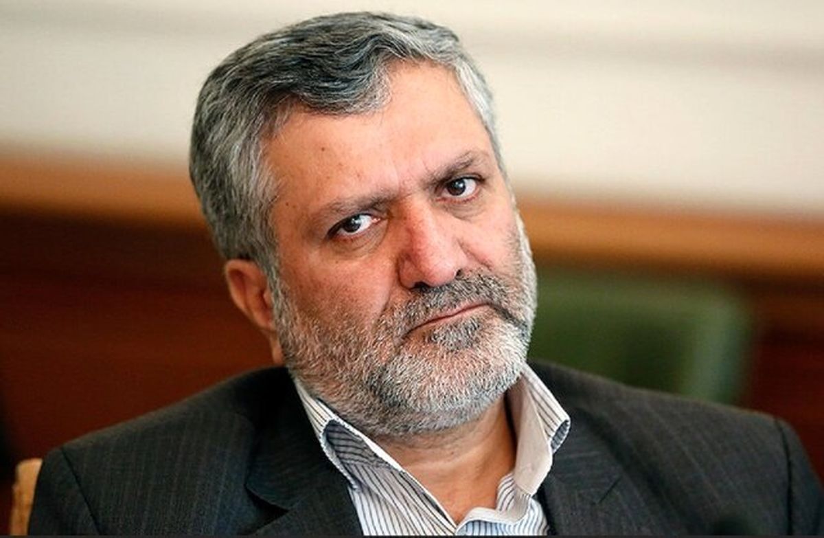 وزیر کار: دولت برنامه‌ای برای قطع یارانه نقدی ندارد