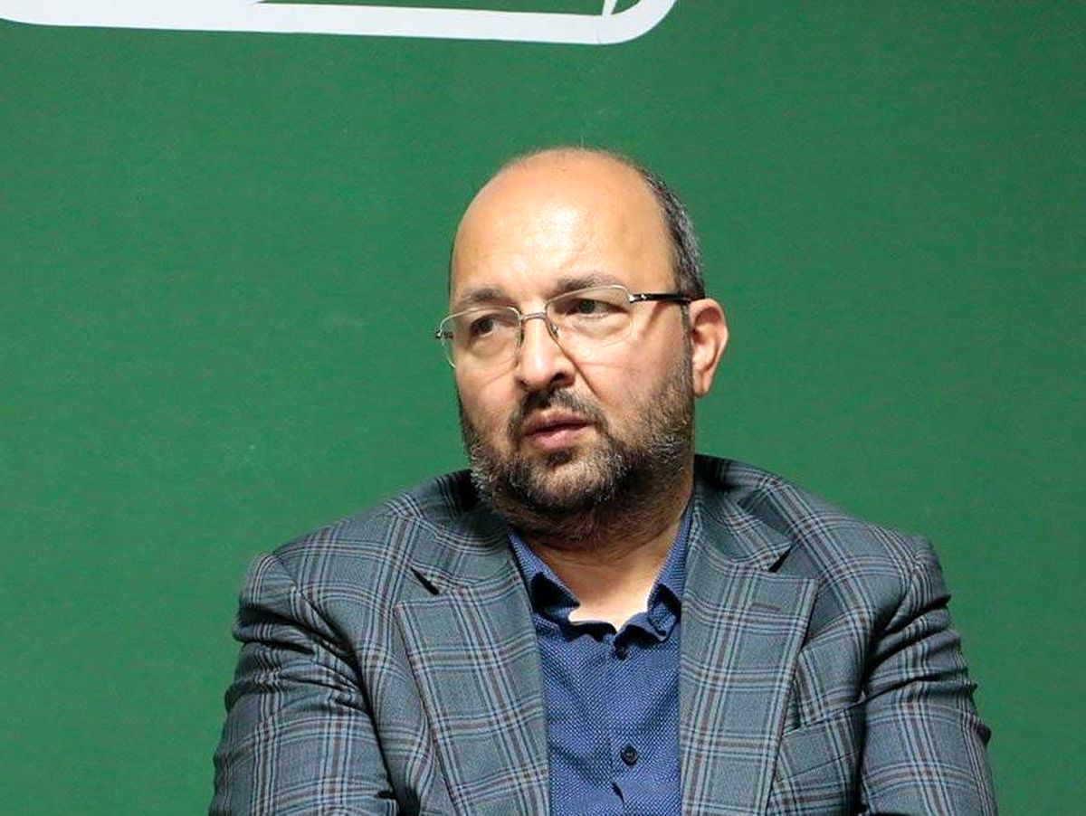 جواد امام: همانطور که با مطالبات مردم لجبازی می‌شود، جامعه هم به لجبازی افتاده