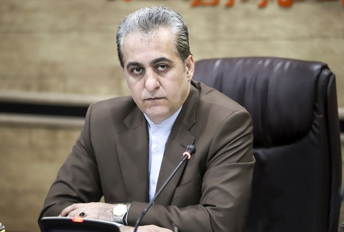 چرا صنعت بیمه نمی‌تواند به اقتصاد کشور کمک کند؟