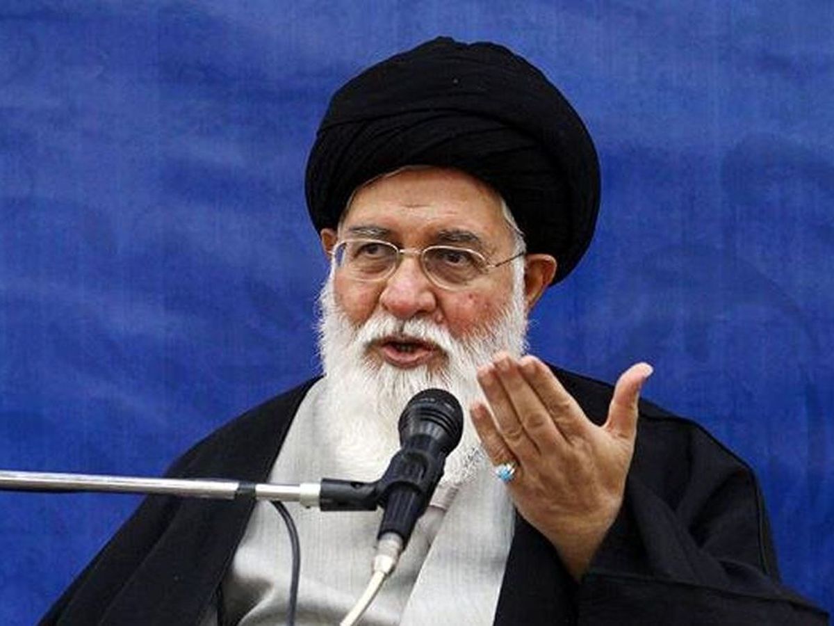 فتوای جدید علم الهدی: بی‌حجاب‌ها را باید جریمه و از حقوق اجتماعی محروم کنید