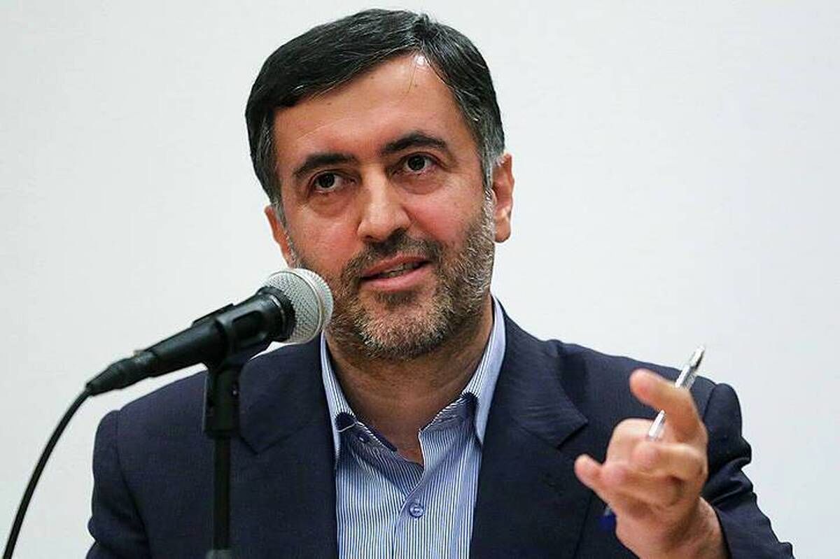 عبدالله گنجی: روحانی فکر می‌کند می‌توان موضوع رفراندوم را طرح کرد و رأی آورد