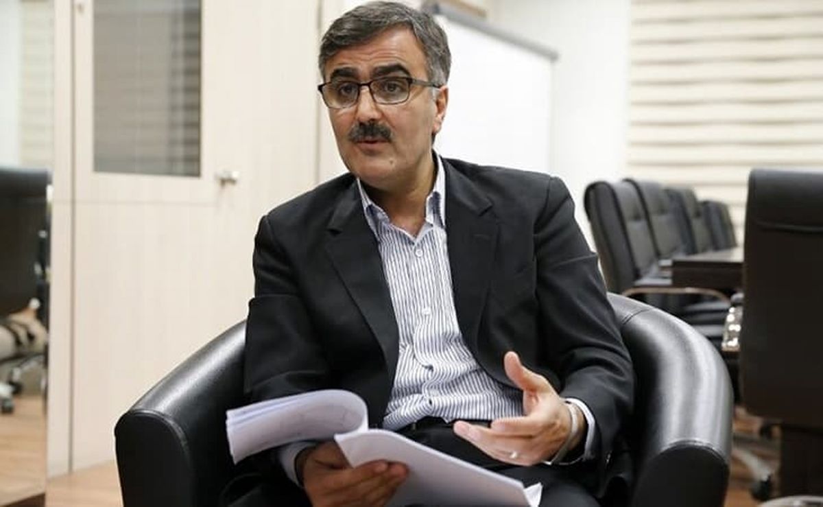رئیس بانک مرکزی: بیش از ۱۰۰ میلیارد دلار منابع ارزی در کشورهای مختلف داریم