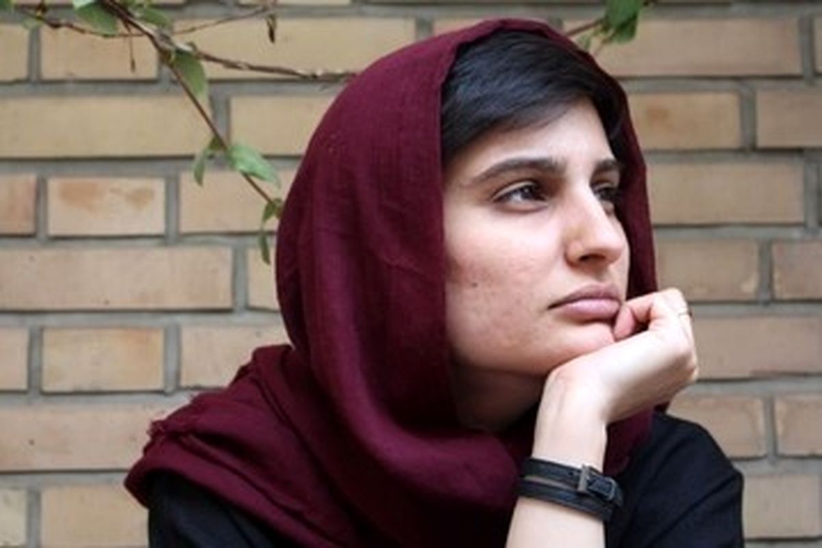 اولین جلسه دادگاه الهه محمدی برگزار شد؛ وکیل محمدی: جلسه دادگاه به شکل مثبتی پیش رفت