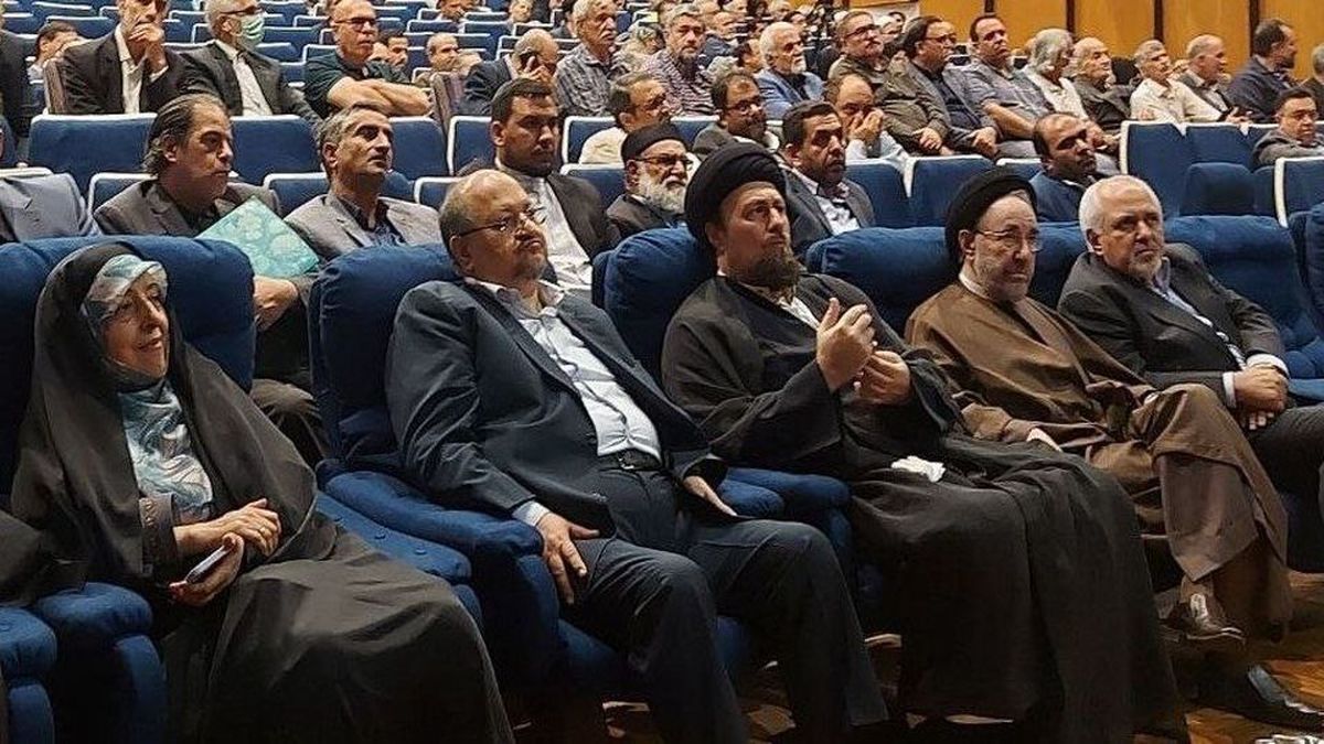 حضور محمد خاتمی، حسن خمینی و محمدجواد ظریف در مراسم سالگرد درگذشت مرحوم محمود دعایی