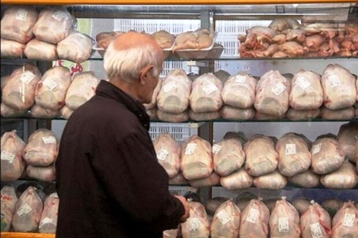 انتقاد  خبرگزاری تسنیم از  دولت رییسی بخاطر حذف حساب نشده ارز ترجیحی و گرانی شدید مرغ