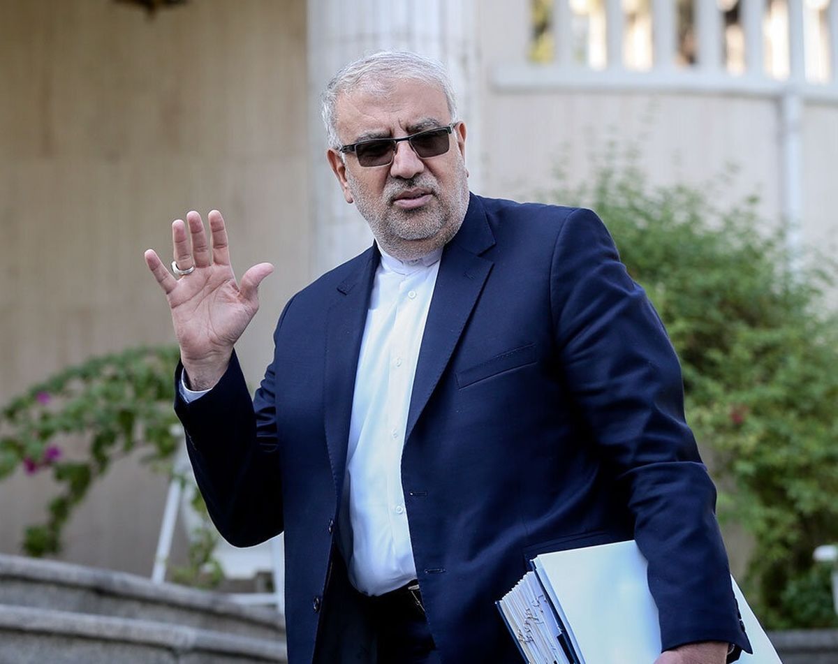 وزیر نفت: دولت برنامه‌ای برای افزایش قیمت بنزین ندارد
