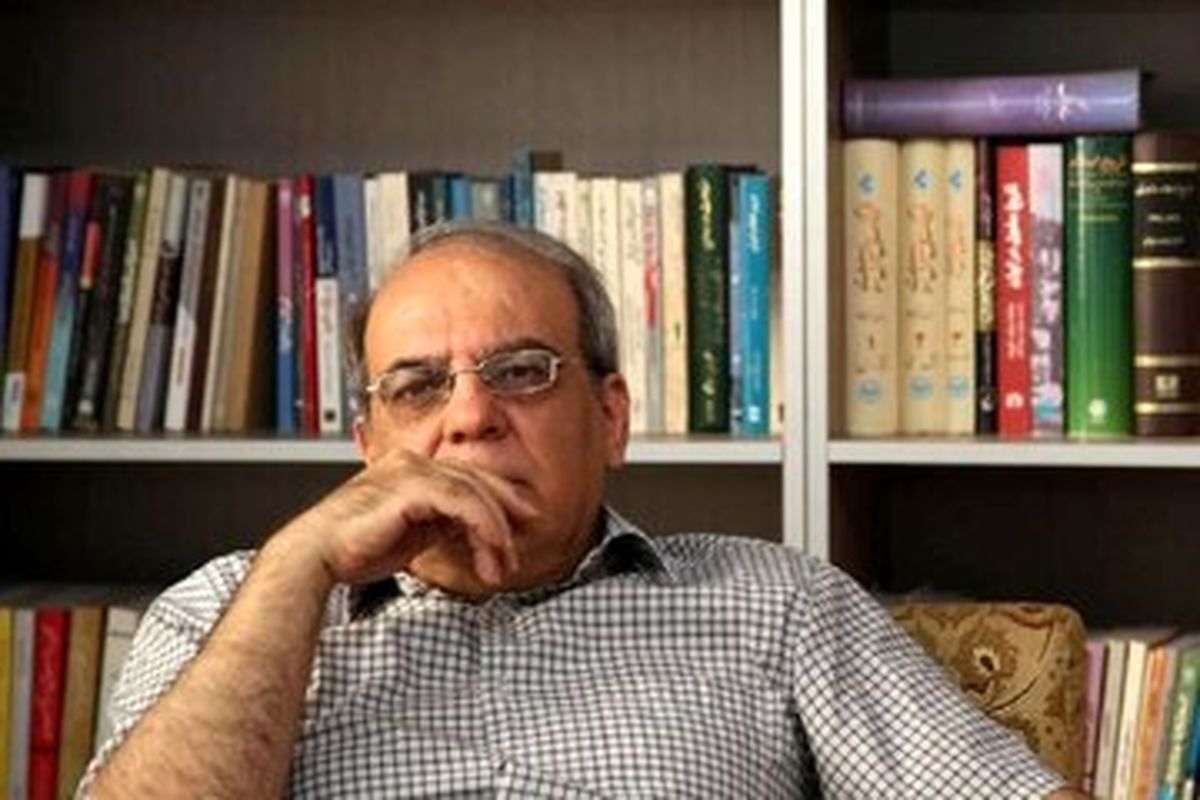 عباس عبدی: چیزی جز لعنت بر مسببان و تشدیدکنندگانش جنگ نمی‌توان گفت