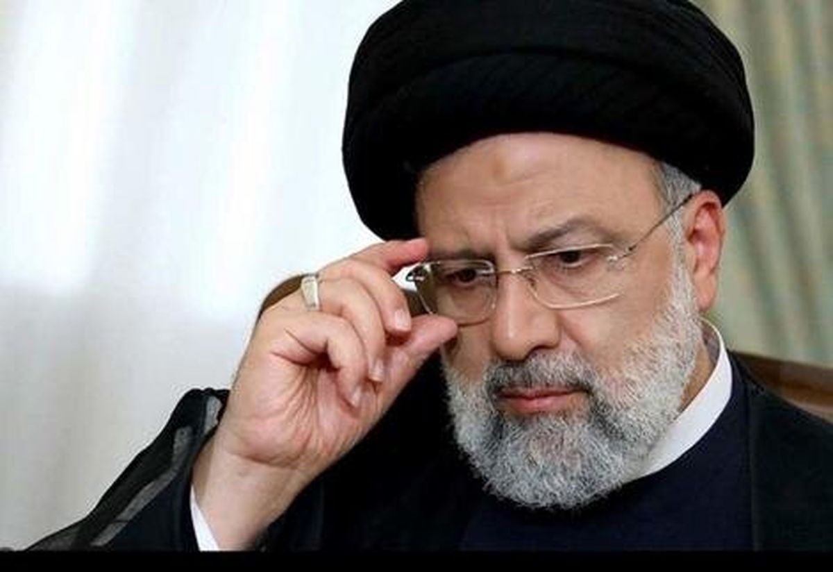 آقای رئیسی! بجای سفرهای پرهزینه و تکراری به استان‌ها، برای مبارزه با فساد اقتصادی وقت بگذارید