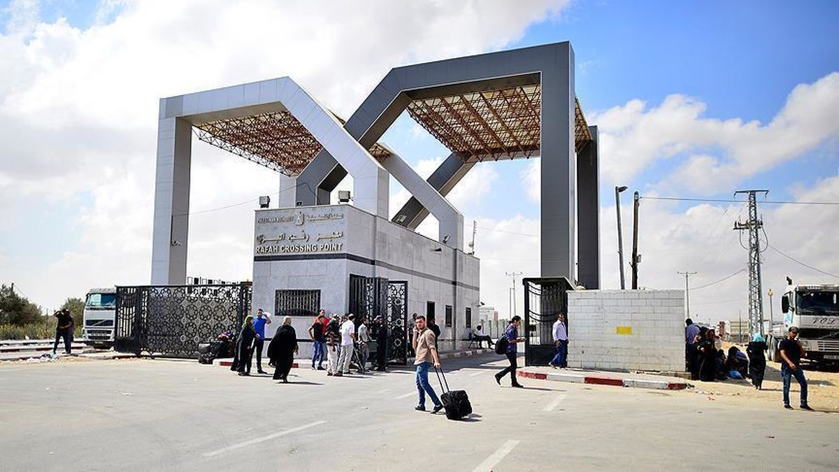 العربی الجدید: اسرائیل تنها ۲۵ درصد از کمک‌ها را از طریق گذرگاه رفح به غزه می‌دهد