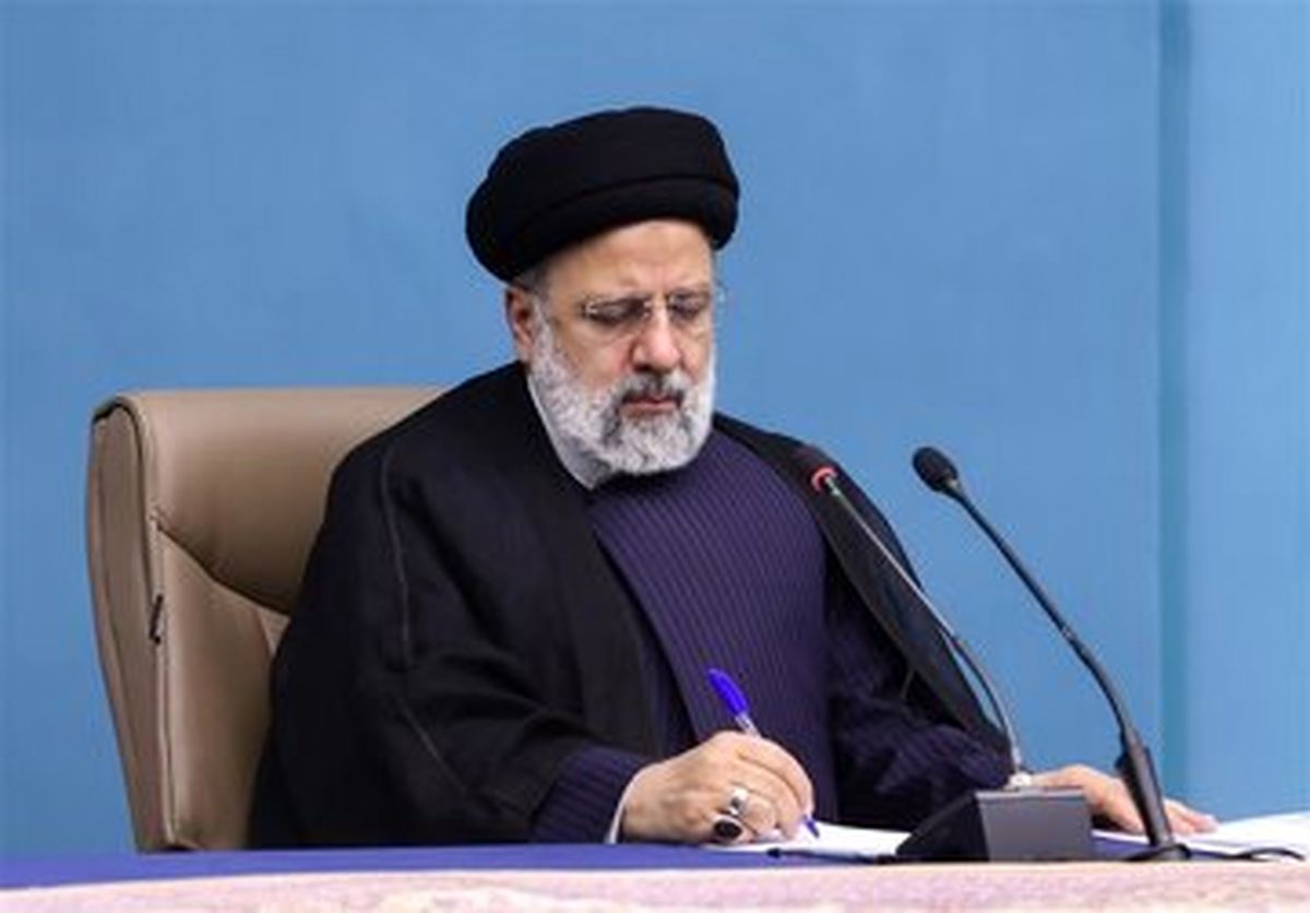 قهر وزیر بعد از دستور رئیسی برای حذف ۲ مدیر ارشد نفتی