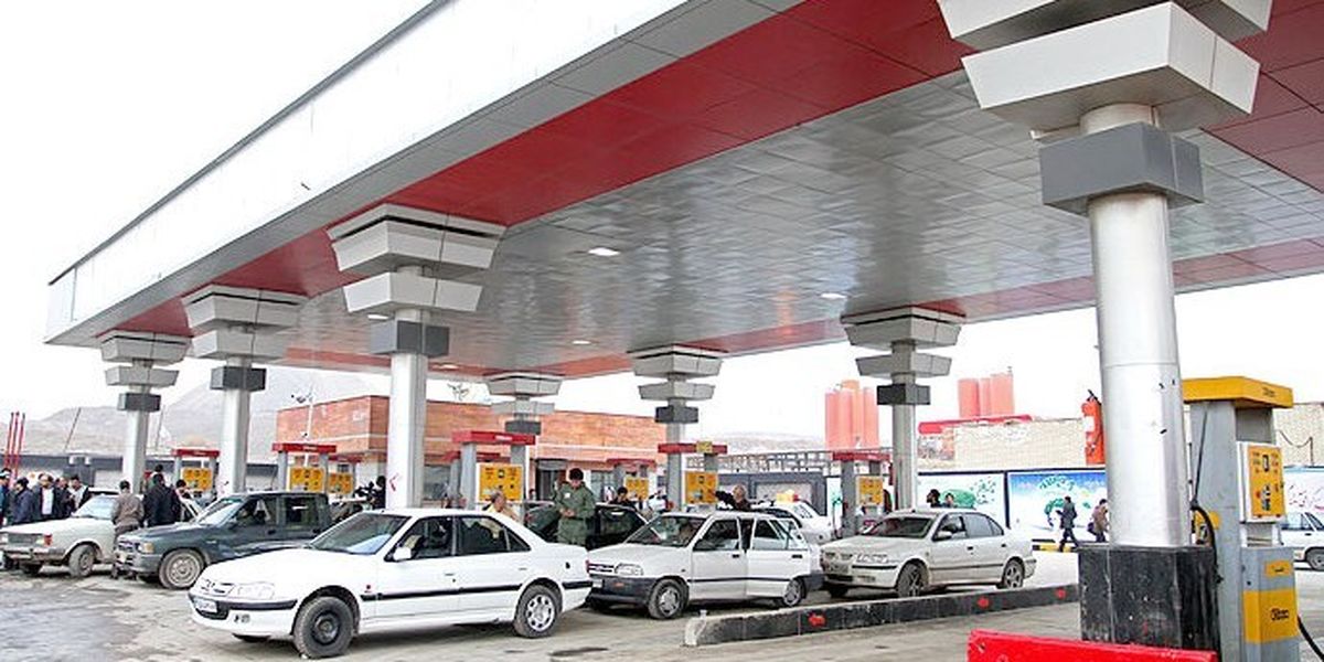 سخنگوی جایگاهداران: فعلا امکان عرضه سوخت با کارت فراهم نیست