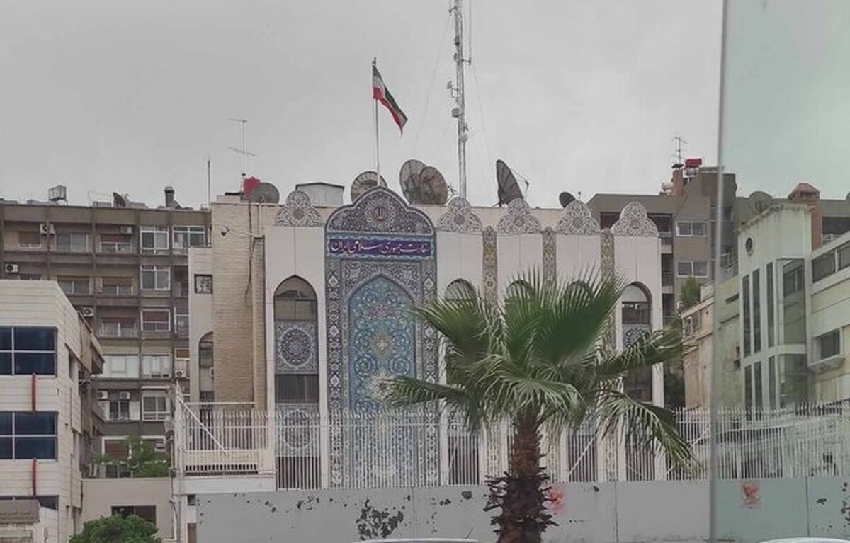 شهادت کارمند سفارت ایران در سوریه بر اثر تیراندازی به خودروی او