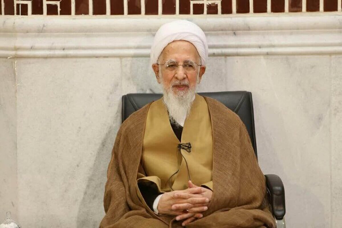 آیت‌الله جوادی آملی: نظام جمهوری اسلامی را جزء ناموس‌مان بدانیم