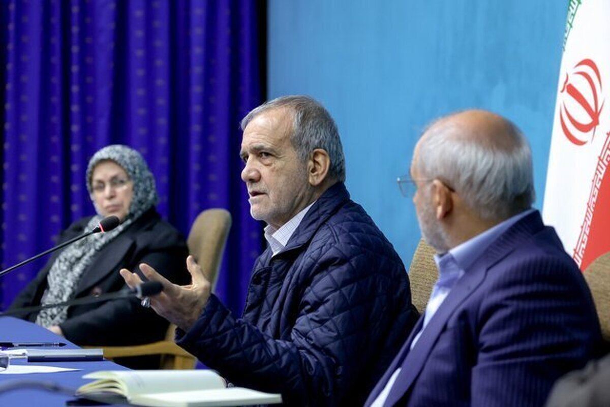 پزشکیان: رفع ناترازی انرژی در بخش گاز، برق و آب و نوسانات بازار ارز به صورت هفتگی در جلسه سران قوا در حال پیگیری است