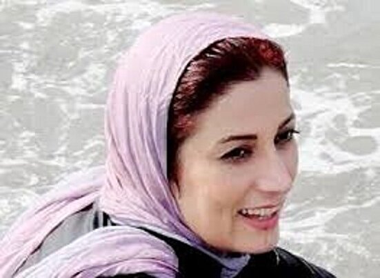 تعویق اجرای حکم اعدام پخشان عزیزی