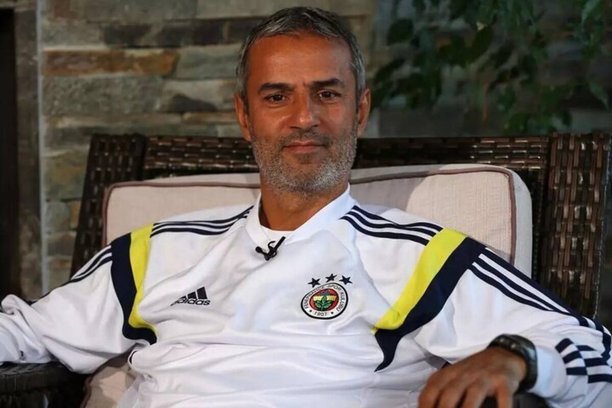 سرمربی جدید پرسپولیس وارد تهران شد