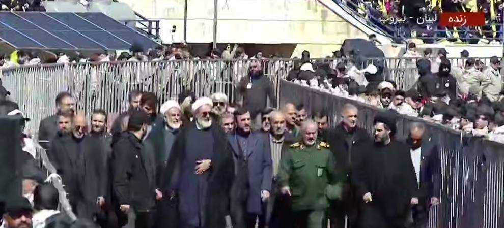 تصاویری از حضور هیات ایرانی در مراسم تشییع سید حسن نصرالله