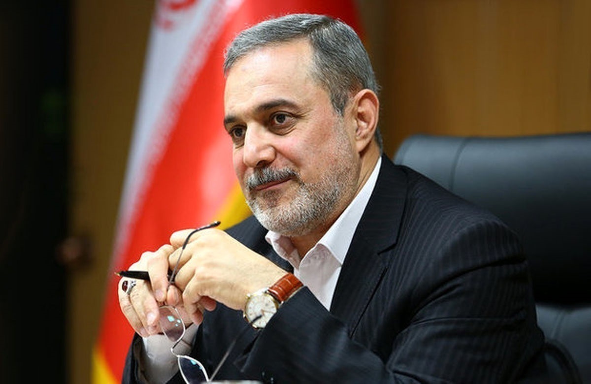 در سیستم گزینش به وجه علمی کم‌تر و به وجه اعتقادی بیشتر بها می‌دهند/  قطع حقوق یک دانشجو معلم برای داشتن حیوان خانگی