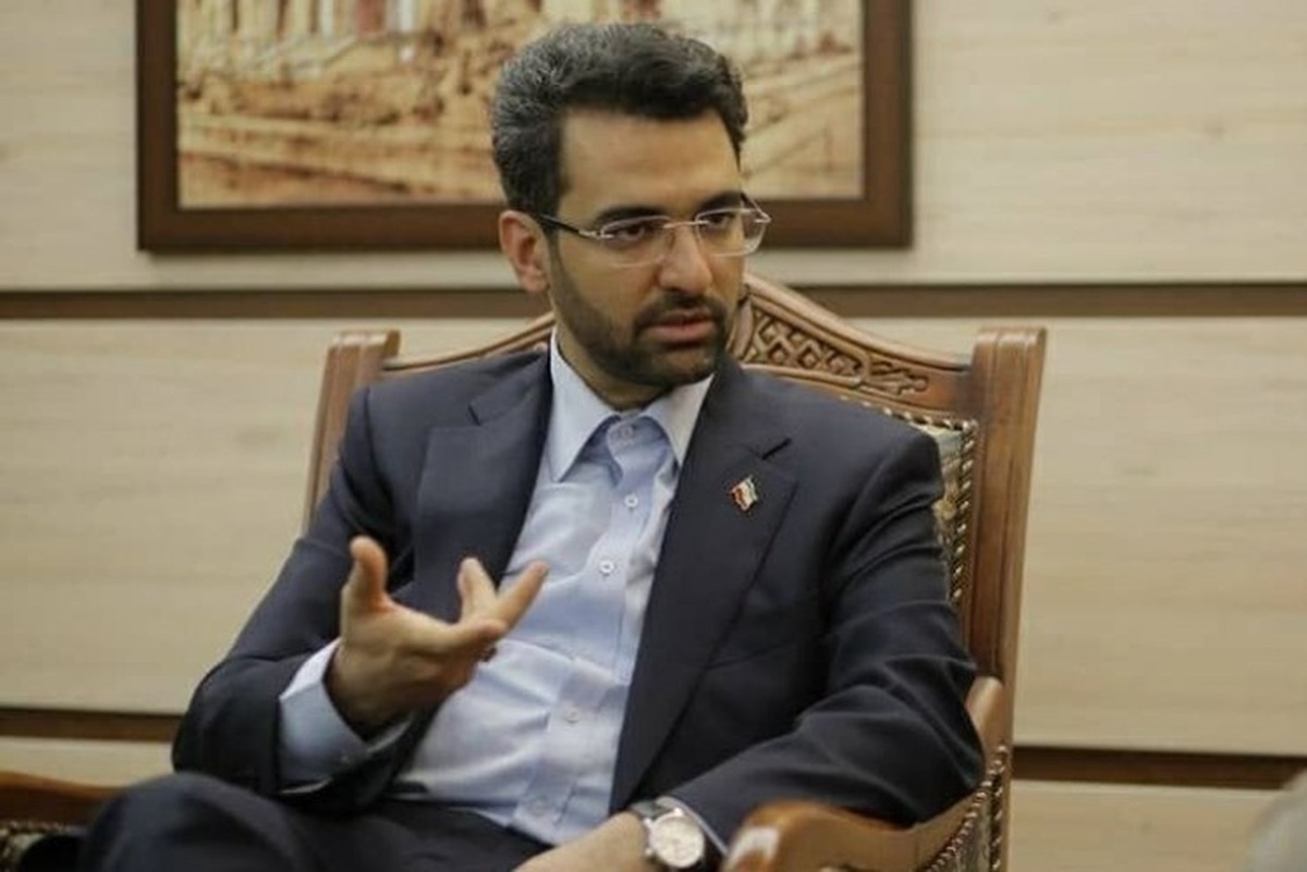 آذری جهرمی به نماینده مدافع زاکانی: امنیتی‌ها مثل شما دهن لق نیستند که بخاطر اربابشان، دست به افشای مصوبه سرّی بزنند