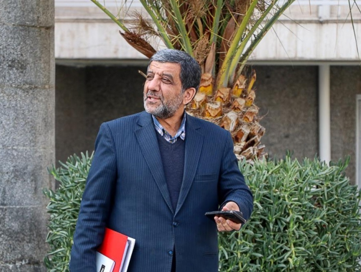 ضرغامی: ۲ سال است که شعار من شده «اصلاح‌طلب، اصولگرا، دیگه تمومه ماجرا»/حاکمیت باید مردم را شاد کنند