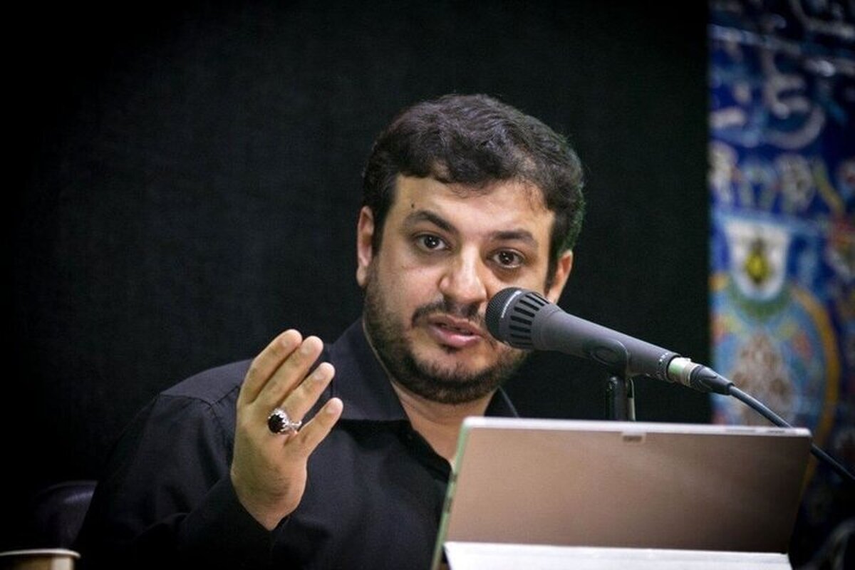 فیلم؛ رائفی پور: حضرت عیسی درون کرمچاله هست و از زمان عروجش تا امروز یک ساعت از عمرش گذشته!