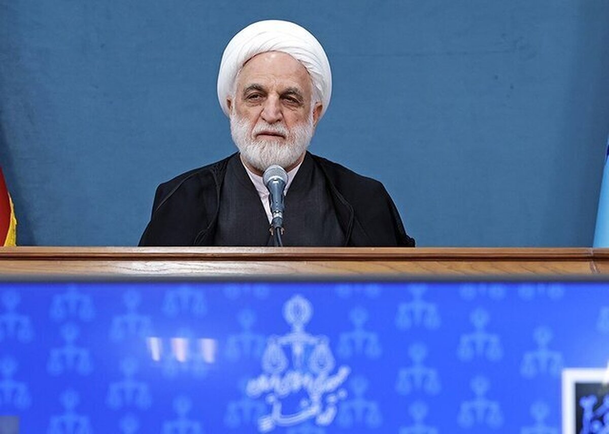 رئیس قوه قضائیه: سال قبل، در جلسه مشترک با آقای رئیسی تاکید شد که نمی‌شود مقوله حجاب را رها کرد؛ فلذا از فراجا خواسته شد به میدان بیاید