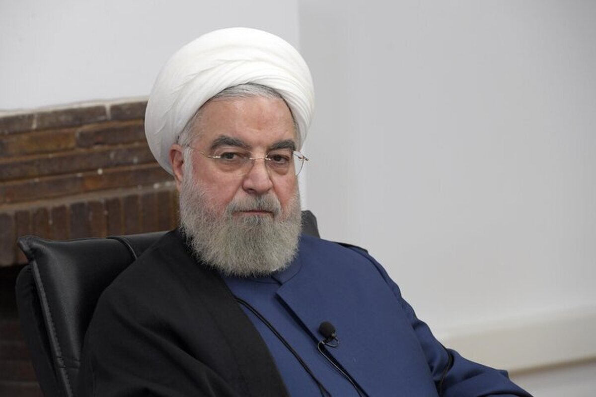 واکنش حسن روحانی به وقوع سانحه برای بالگرد رئیسی:صمیمانه امید دارم ایشان هر چه زودتر به آغوش ملت بازگردند