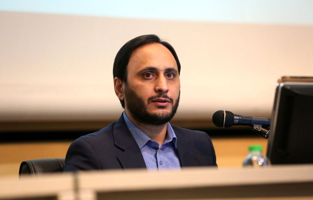 برخی روسای جمهور گذشته فکر می‌کردند که رهبر هستند و دچار جوزدگی می‌شدند/ دعای توسل رئیسی ترک نمی‌شد