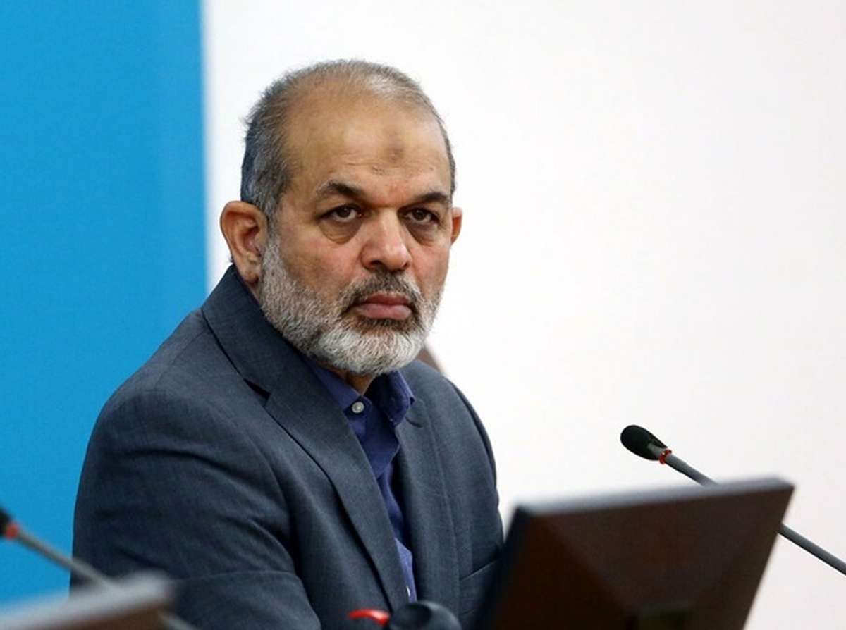 وزیر کشور: فراجا نیرو‌های خود را توجیه کرده که بین اهمال‌کنندگان و ساختارشکنان تفاوت قائل شوند