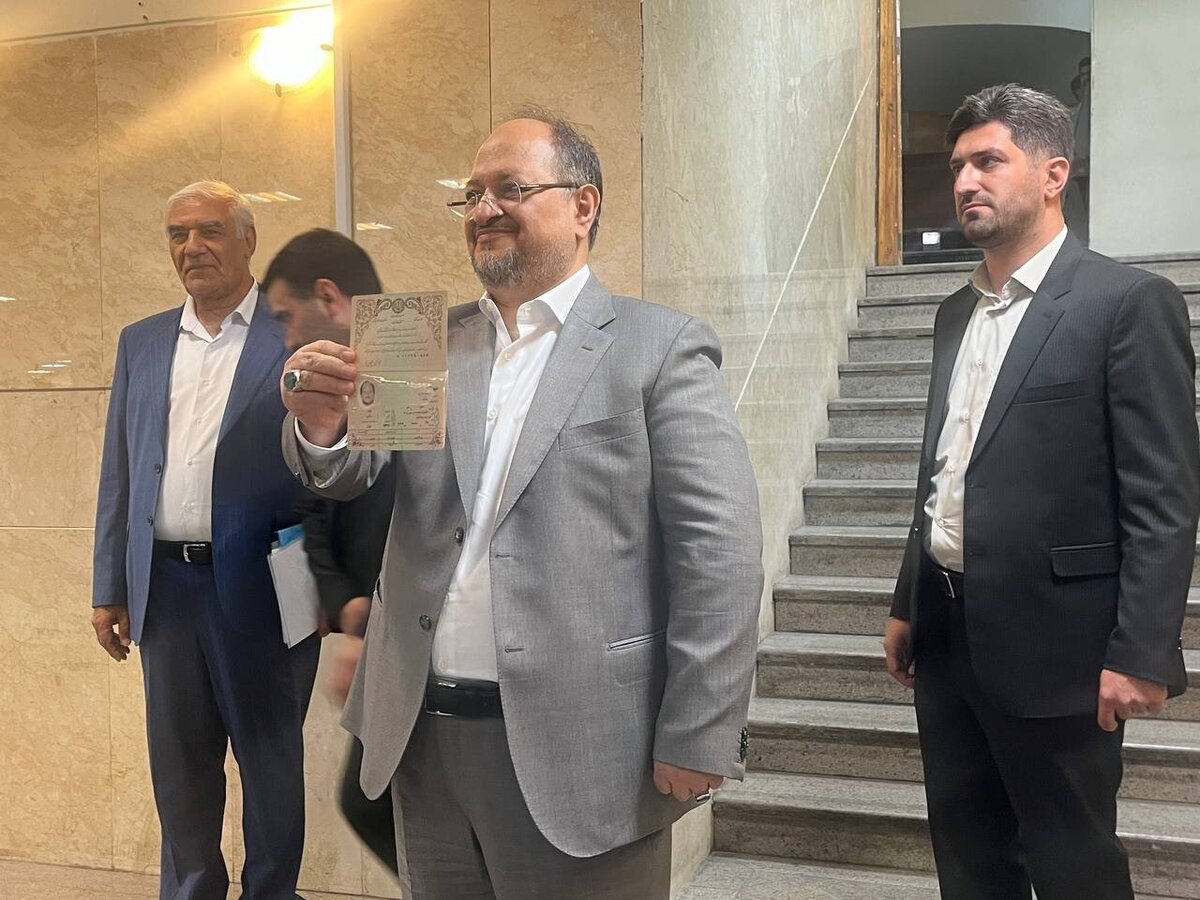 محمد شریعتمداری کاندیدای انتخابات ریاست‌جمهوری شد