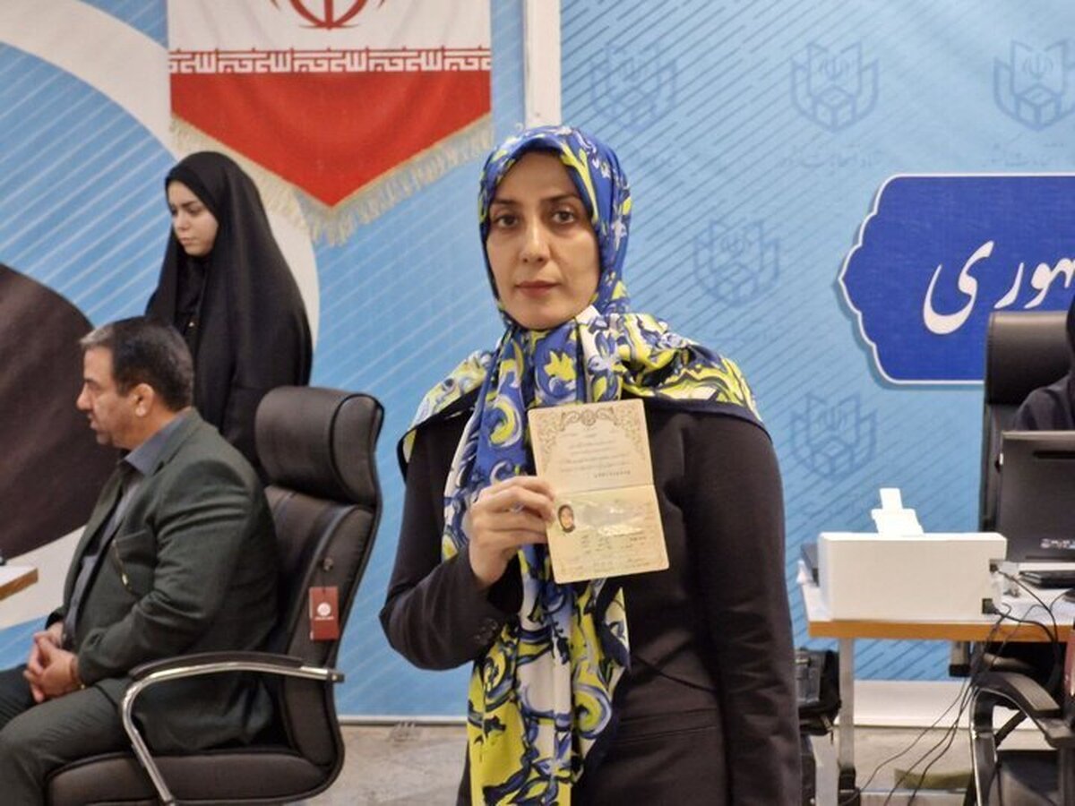 دومین کاندیدای زن انتخابات ریاست‌جمهوری چهاردهم ثبت‌نام کرد