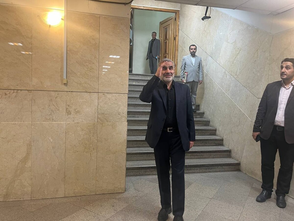 وزیر احمدی‌نژاد و نایب رئیس مجلس کاندیدای ریاست‌جمهوری شد