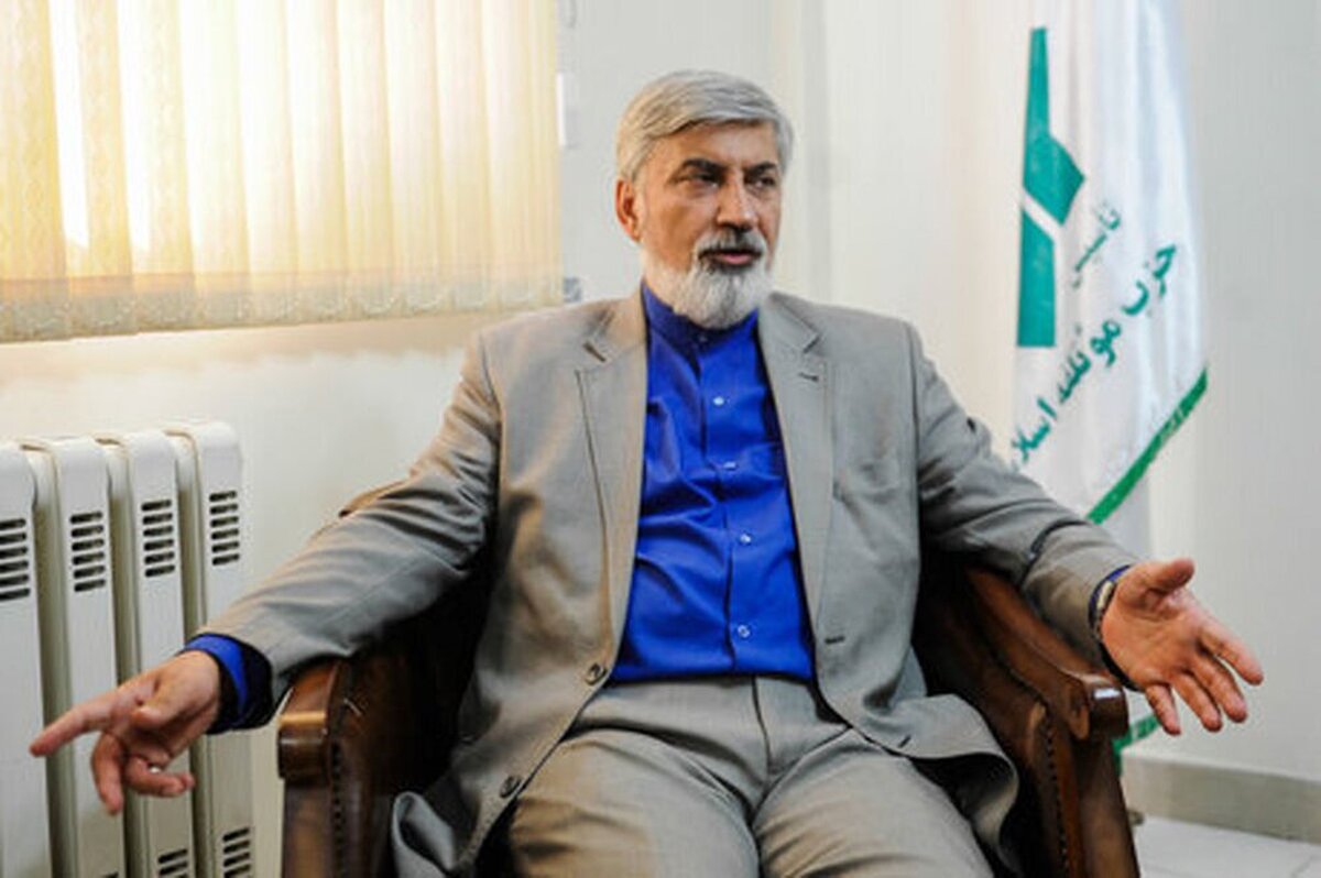 ترقی: نامزدهای دولت «کاندیدای پوششی» هستند/ رئیس‌جمهور بعدی باید حداقل فاصله را با رهبری داشته باشد