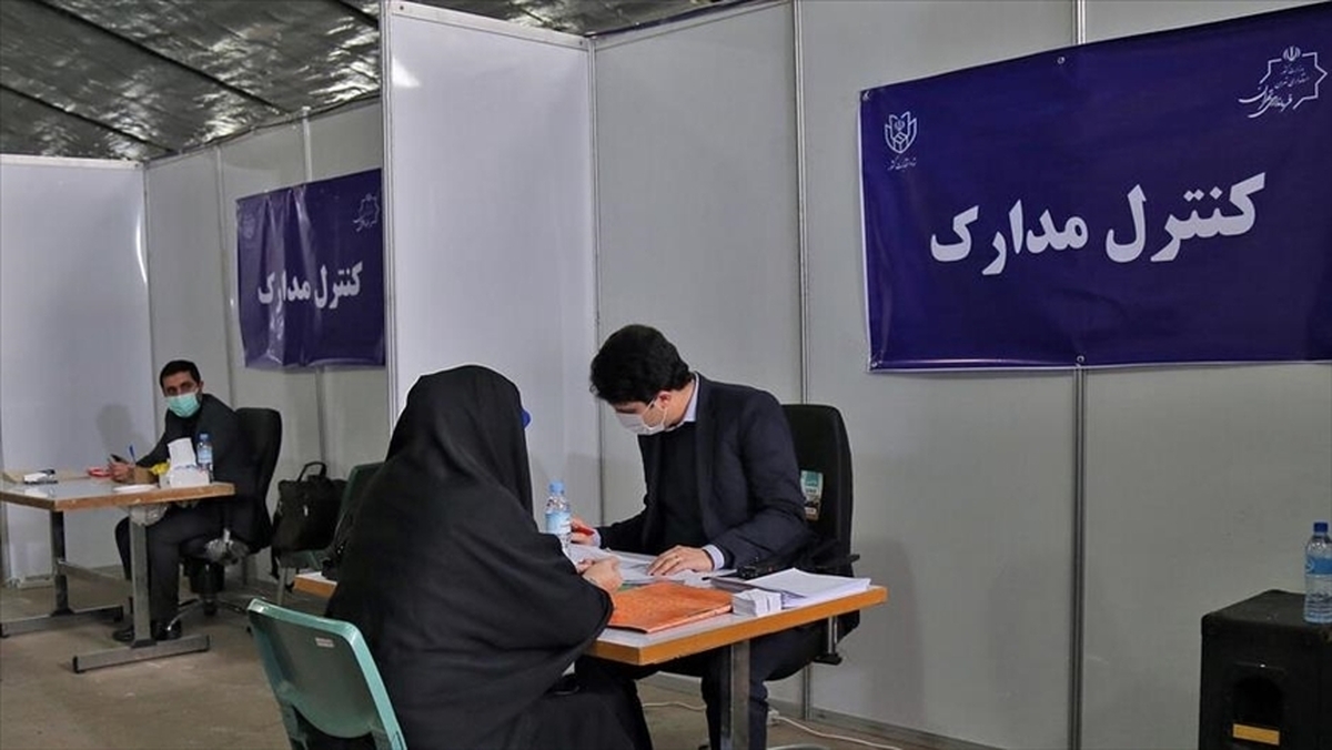 عضو جبهه پایداری: هنوز پیکر رئیسی پیدا نشده بود که برخی در دولت برای ریاست‌جمهوری خود رپرتاژ می‌دادند/ مطلقاً این افراد از جنس رئیسی نیستند